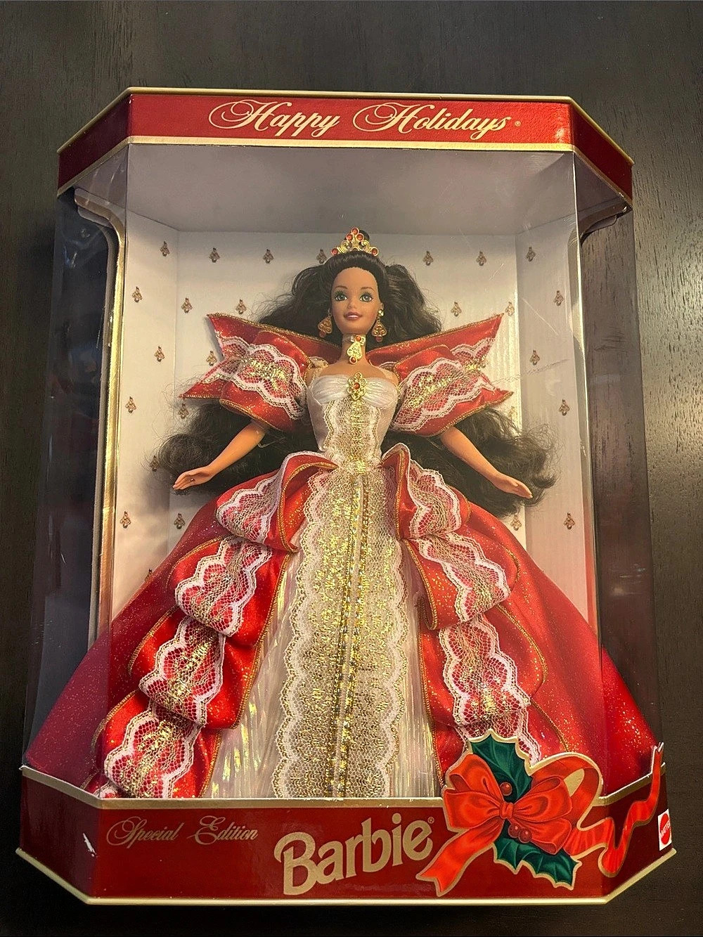 1997 Barbie Holiday Edition Doll in Red & Gold
Never Opened